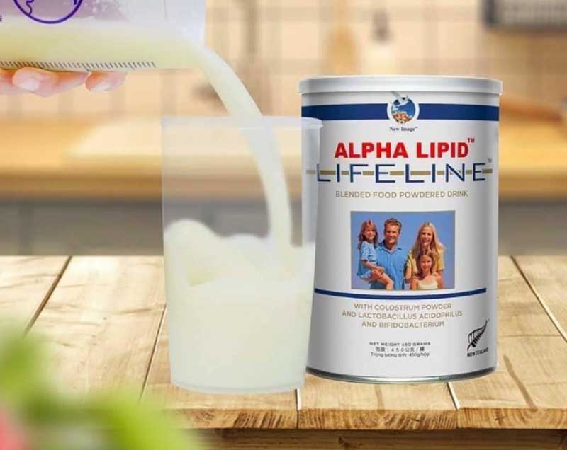 Sữa non Alpha Lipid là sản phẩm hoàn toàn từ sữa bò non tự nhiên của thương hiệu New Image